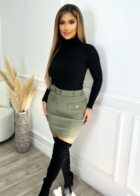 Just Like That Skirt Olive - Fashion Effect Store Skirt And Combat Boots Outfit, Skirt With Stockings Outfit, Stylish Outfits Casual, Attractive Clothing, Latina Fashion Outfits, Stretchy Skirt, Winter Fashion Outfits Casual, Chic Fall Outfits, Gym Clothes Women