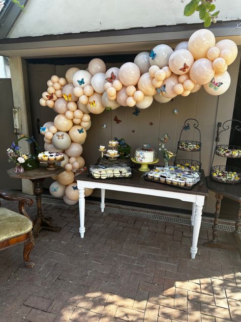 Monarch Baby Shower Ideas, Monarch Butterfly Baby Shower Ideas, Butterfly Baby Shower Ideas, Neutral Butterfly, Baby Planning, Butterfly Baby Shower, Butterfly Baby, Neutral Baby Shower, Garden Theme