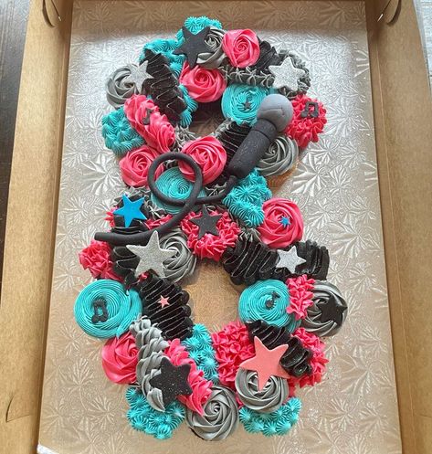 8 Pull Apart Cupcake Cake, Number 8 Pull Apart Cupcakes, Tiktok Cupcake Ideas, Letter Cupcake Cake Pull Apart, 7 Cupcake Cake, 8 Cupcake Cake, Marvel Cupcakes, Karaoke Birthday, Pull Apart Cupcake