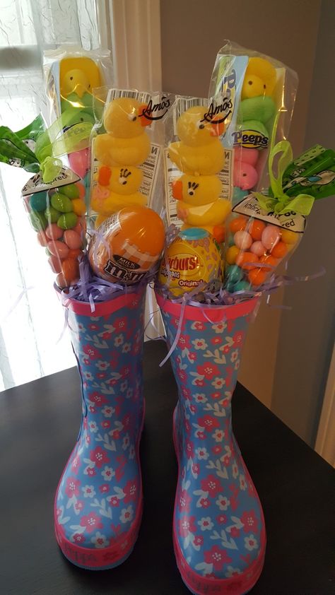 Useful Easter Basket Ideas For Kids, Fun Easter Basket Ideas For Kids, Homemade Easter Basket Ideas, Easter Bunny Ideas For Kids, Cheap Easter Basket Ideas For Kids, Peeps Easter Basket, Easter Basket For Older Kids, Rainboot Easter Basket Ideas, Easter Baskets For Kids 2024