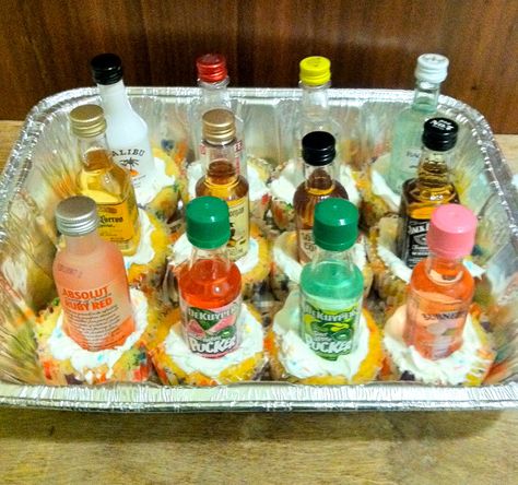 great gift idea: airplane bottle cupcakes!  #21 #birthday 21st Birthday Basket, 21st Birthday Ideas, 21st Birthday Quotes, Birthday 21, Birthday Things, Birthday Basket, Happy Birthday Friend, Happy Birthday Son, 21 Birthday