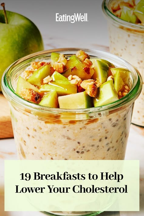 These highly rated breakfast recipes, like smoothies and overnight oats, are high in fiber and low in saturated fat to help lower your cholesterol. #healthyeating #healthyfoods #healthylifestyle #healthyrecipes#breakfast#healthybreakfast#breakfastideas#brunchideas#healthybreakfastrecipes#cholesterol#healthycholesterol#recipesforhealthycholesterol#highcholesterol#howtolowercholesterol Easy Low Cholesterol Meal Plan, Breakfast To Lower Triglycerides, Lower Cholesterol Overnight Oats, Cholesterol Lowering Breakfast Recipes, On The Go Healthy Breakfast Ideas, Recipes To Lower A1c And Cholesterol, Cholesterol Lowering Overnight Oats, Oatmeal Recipes For High Cholesterol, High Triglycerides Diet Meals