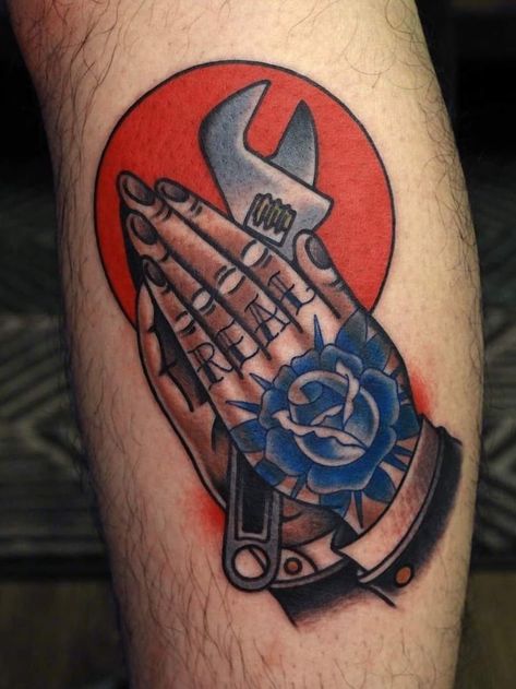 Traditional Wrench Tattoo, Tattoo Of A Hand, Wrench Tattoo, Engine Tattoo, Traditional Hand Tattoo, American Traditional Tattoos, Tool Tattoo, Mechanic Tattoo, Flower Tattoo Drawings