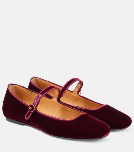 Velvet Mary Jane flats in red - Tods | Mytheresa Ballerina Style, Tods Shoes, Red Flats, Stay Classy, Mary Jane Flats, Ballet Flat Shoes, Boots For Sale, Fashion Flats, Leather Crossbody Bag