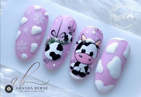 Panda Nail Art, Shellac Nail Designs, Nail Art Noel, Kutek Disney, Nail Art Designs Images, Country Nails, Animal Nail Art, Korean Nail Art, Cow Nails