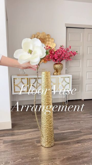 Diy Floor Vase, Floor Vase Arrangement, Floor Vases, Vase Arrangements, Floor Vase, Floral Arrangement, Vases Decor, First Time, Diy Decor