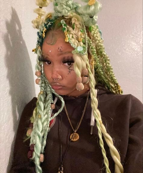 alt alternative black protective styles hairstyles hair twists box braids green seafoam Black Protective Styles, Box Braids Green, Jaded Braids, Jade Braids, Braids Green, High School Hairstyles, Twist Box Braids, Hair Twists, Y2k Hairstyles