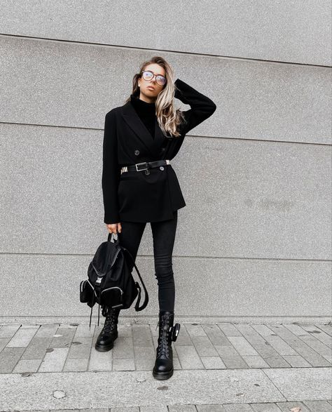 Fashion Outfit, All black Outfit, Prada, Blazer, Combat boots, Burberry Black Prada Boots Outfit, Blazer And Combat Boots Outfit, Prada Monolith Boots Outfit, Prada Combat Boots Outfit, Winter Combat Boots Outfit, Prada Boots Outfit, Prada Shoes Outfit, Combat Boots Outfit For Women, Black Combat Boots Outfit