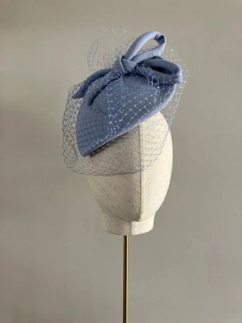 Fascinator Hats Outfit, Elegant Hat, Classy Hats, Royal Hats, Royal Ascot Hats, Jane Taylor, Derby Fascinator, Sinamay Hats, Ascot Hats