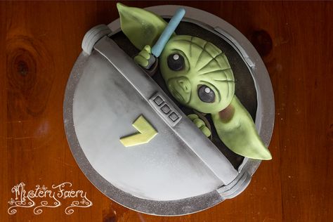 A Baby Yoda, Grogu, inspired cake based on a tutorial from Youtube but all made with fondant and cake. Grogu Cake, Yoda Cake, Fondant, Birthday Cake, Cake, Quick Saves