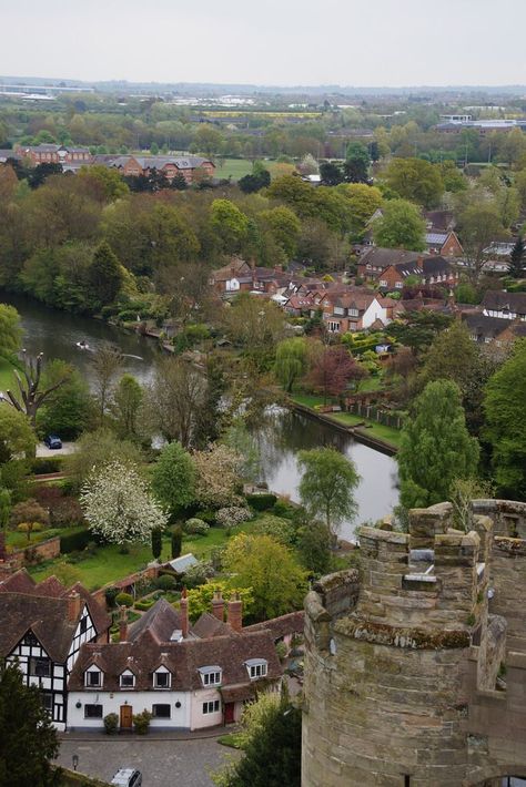 Warwickshire England, Beautiful Places In England, Warwick Castle, Travel England, Places In England, Ireland Trip, England And Scotland, England Uk, English Countryside