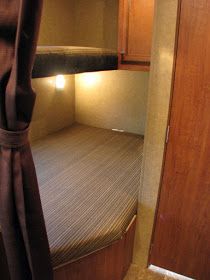 Edward Plumer: Trailer Rear-Bunk Makeover Top Bunk Ideas, Rv Bunks Remodel, Rv Bunk Beds Ideas, Camper Bunk Bed Ideas, Bunk Bed Makeover, Bunk Bed Organization, Bunk Bed Hacks, Camper Bunk Beds, Rv Bunk Beds