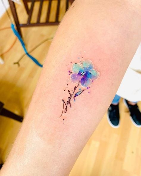 Small Flower Name Tattoo, Inspiration Tattoos For Women, Watercolour Tattoo Flower, Cute Tattoos On Wrist, Ankle Tattoos For Women, Cool Wrist Tattoos, Small Pretty Tattoos, Gorgeous Tattoos, Tatuaje A Color