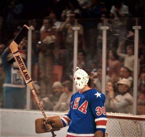 Hockey Goalie Aesthetic, Goalie Aesthetic, Eddie Cahill, Team Usa Hockey, Ice Hockey Goalie, Hockey Pictures, Rangers Hockey, Usa Hockey, Vintage Hockey