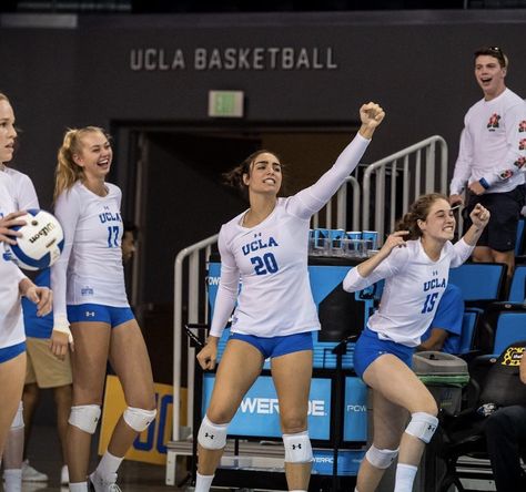 Volleyball Besties, D1 Basketball, Jamie Robbins, Athlete Women, Athletic Female, Athlete Aesthetic, Ncaa Volleyball, College Volleyball, Volleyball Life