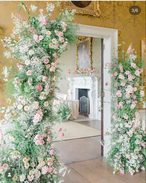 English Garden Wedding Decor, Bridgerton Wedding Florals, English Garden Wedding Flowers, Pink Floral Backdrop Wedding, Ground Floral Installation Wedding, Floral Meadow Installation, Lilac Floral Installation, Soft Pink Wedding, English Garden Wedding