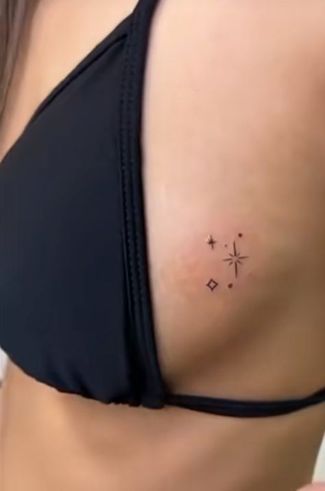 Cool Underboob Tattoo, Small Breast Tattoo, Tattoo Near Breast, Middle Breast Tattoo, Breast Tattoos For Women, Under Breast Tattoo, Tattoo Under Breast, Moonage Daydream, Underboob Tattoo