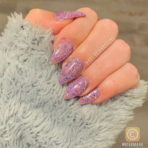 Fun Sparkle Nails, Multicolor Sparkle Nails, Sparkly Colorful Nails, Multi Colored Glitter Nails, Chunky Sparkle Nails, Glittery Nails Sparkle, Colorful Glitter Nails, Clear Sparkly Nails, Sparkly Almond Nails