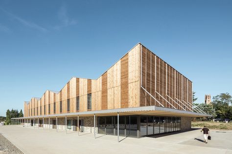 Pratgraussals Events Hall / PPA architectures + Encore Heureux Architects | ArchDaily Drawing Architecture, Agricultural Buildings, Cathedral Basilica, Pedestrian Walkway, Geothermal Energy, Event Hall, Timber Structure, Timber Deck, Sport Hall