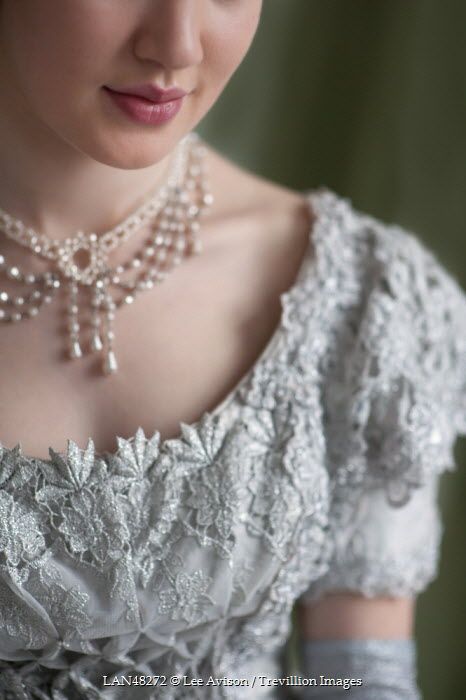 Historical Women, Pearl And Lace, Historical Fashion, Jane Austen, Victorian Era, A Dress, Elegant Woman, Character Inspiration, We Heart It