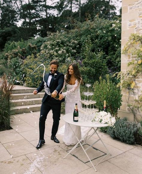 English Wedding Aesthetic, Champagne Tower Aesthetic, Champagne Tower Wedding, English Countryside Wedding, Middleton Lodge, Middleton Wedding, Chic Wedding Decor, Outdoor Hot Tub, Chic Wedding Dresses