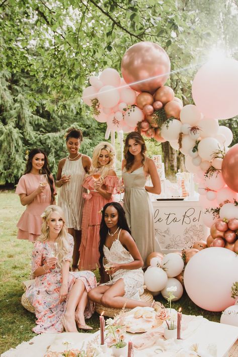 Picnic Bachelorette Party, Picnic Bachelorette, Bridal Shower Picnic, Bridal Picnic, Summer Bachelorette Party, Pink Picnic, Bridal Shower Inspo, Bridal Shower Balloons, Jean Photography