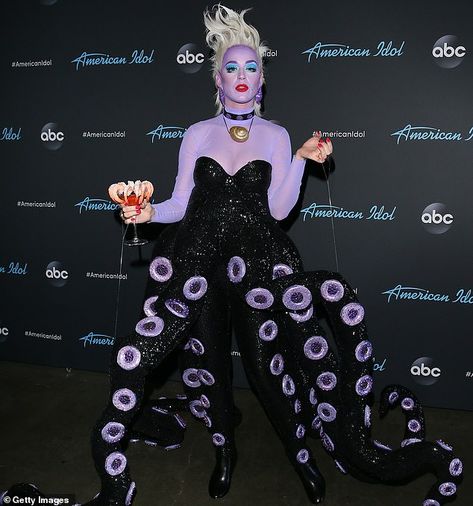 Ursula Cosplay, Katy Perry Dress, Katy Perry Costume, Katy Perry Outfits, Ursula Costume, Little Mermaid Costume, Celebrity Costumes, Villain Costumes, Unique Costumes