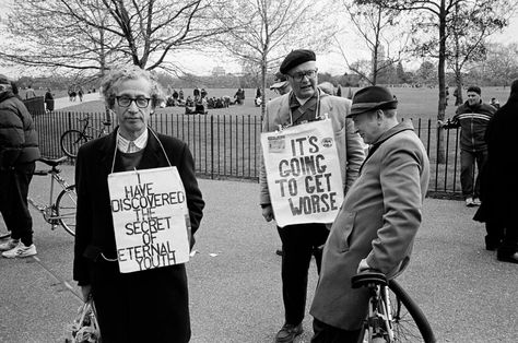 Speakers corner, Hyde Park, London. Photographer Denis Hudson No One Listens, Pictures Of London, Photo Sculpture, Hyde Park London, Hunter S Thompson, London Pictures, Protest Signs, London Photographer, Hunter S