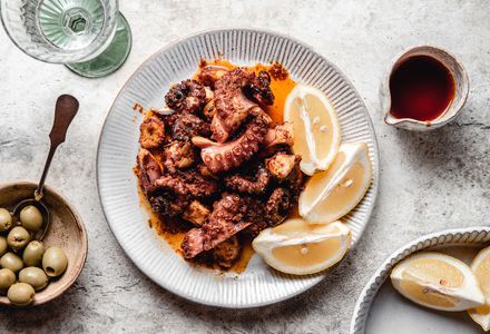 chunks and add to the potato mixture. Stir Braised Octopus, How To Cook Octopus, Feast Of 7 Fishes, Rendang Recipe, Beef Rendang Recipe, Octopus Recipe, Crab Imperial, Spanish Tapas Recipes, Beef Rendang