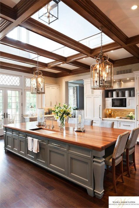 House Of Turquoise, Gorgeous Kitchens, Pool Design, Large Kitchen, Beautiful Kitchens, Design Case, Rustic Kitchen, Home Fashion, Dream Kitchen