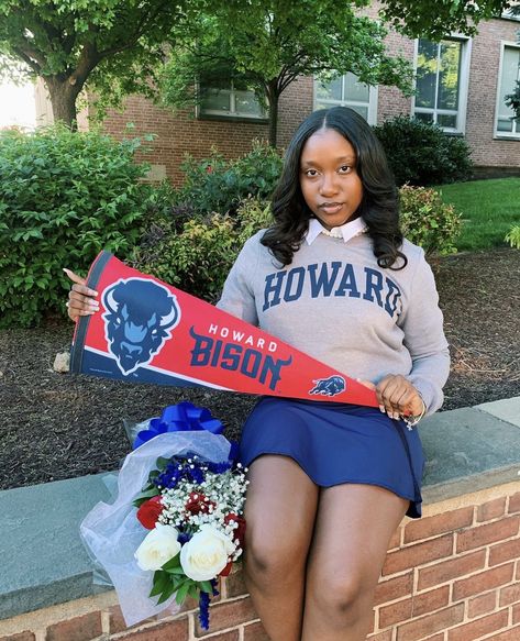 Howard University Photoshoot, College Choice Pictures, Howard Decision Day, Howard University Decision Day, Howard University Graduation Pictures, Howard University Aesthetic, College Acceptance Photoshoot, Hbcu Photoshoot, College Announcement Pictures