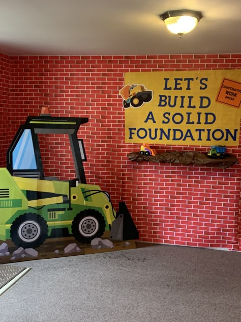 Construction Site Bulletin Board, Under Construction School Theme, Under Construction Vbs Theme, Vbs Construction Decorations, Construction Themed Bulletin Board Ideas, Construction Room Transformation, Construction Theme Bulletin Boards, Construction Bulletin Board Ideas, Construction School Theme