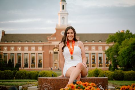 Oklahoma State Graduate Oklahoma State Senior Pictures, Okstate Graduation Pictures, Oklahoma State Graduation Pictures, College Grad Pictures, Senior Photoshoot Poses, College Graduation Photoshoot, Grad Pictures, Insta Poses, Oklahoma State University