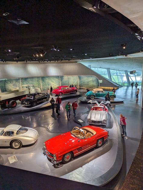 Mercedes Museum Stuttgart, Mercedes Benz, Germany