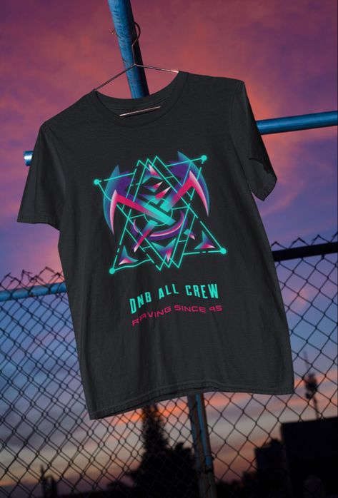 #rave #clubbing #dnb #90s #90sstyle #tshirt #design 90s Rave, Drum N Bass, Festival T Shirts, Tshirt Design, 90s Fashion, Bass, Festival, Mens Tshirts, Mens Tops