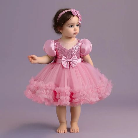 Girl’s dress for birthday, christening, parties and weddings Baby Girl Dresses Western, Baby Girl Dresses Party Wear, Baby Girl Gown Designs, 1st Birthday Dress For Baby Girl, Birthday Frocks For Kids, Party Frocks For Kids, Baby Gowns Party Wear, Toddler Prom Dresses, Frock For Baby Girl