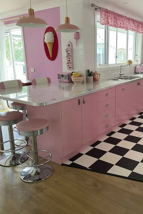 "This is part of my kitchen as you walk in through the door. The floor plan was changed to open living," Mel reports. Credit: <a href="https://www.instagram.com/vinnieboyvintage/">Mel</a> Barbie Dream House Kitchen, Barbiecore Home Decor, Barbiecore Kitchen, Pink And Black Kitchen, Barbiecore Home, Pink House Aesthetic, Pink Home Aesthetic, Pink Retro Kitchen, Retro Kitchen Ideas