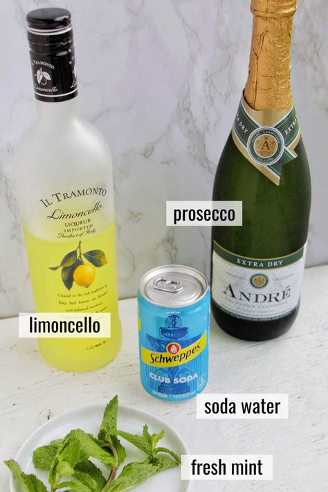 Limoncello Aperol Spritz, Limoncello Cocktails Recipes, Limoncello Spritz Recipe, Lemoncello Spritzers Recipe, 3 Ingredient Drinks, Lemoncello Drink, Lemonchello Drinks Cocktails, Lemoncello Recipes Drinks, Spritz Recipes