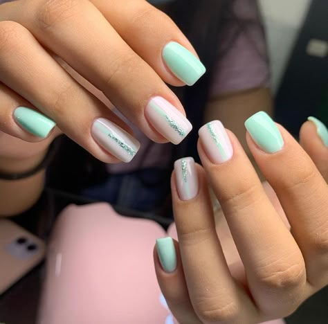 Pastel Pink And Green Nails Acrylic, Mint Manicure Ideas, Mint Green Nails Ideas, Mint Nail Ideas, Spring Nail Art Ideas, Mint Green Nails, Mint Nails, Milky Nails, Manicure Nail Designs