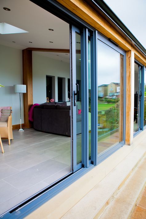 Exterior Sliding Glass Doors, Modern Patio Doors, Sliding Doors Exterior, Sliding Glass Doors Patio, Home Designs Exterior, Glass Doors Patio, Aluminium Sliding Doors, Aluminium Windows And Doors, Modern Sliding Doors