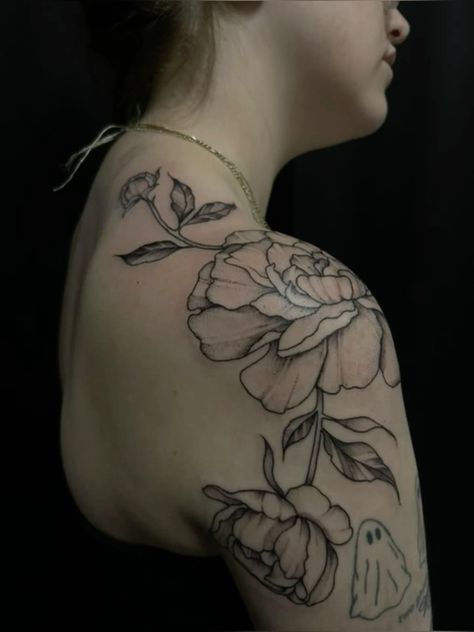 peonie tattoo black and grey Tattoo Black And Grey, Tattoo Black, Black And Grey Tattoos, Black Tattoos, Peonies, Black And Grey, Tattoos, Grey, Pins