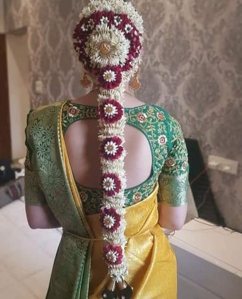 Hairstyle For Saree Function, Poola Jadalu Bridal Hairstyles, Seemantham Jada, Pulla Jada For Bride With Flowers, Poola Jada Brides Fresh Flowers, Pula Jada Indian Weddings, Puvula Jada, Pulla Jada For Bride, Poola Jada Brides