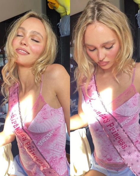 Lily Rose Depp Purple, Rose Depp, Spring Semester, Colored Glasses, Rose Colored Glasses, Lily Rose Depp, Lily Rose, Big Time, Johnny Depp