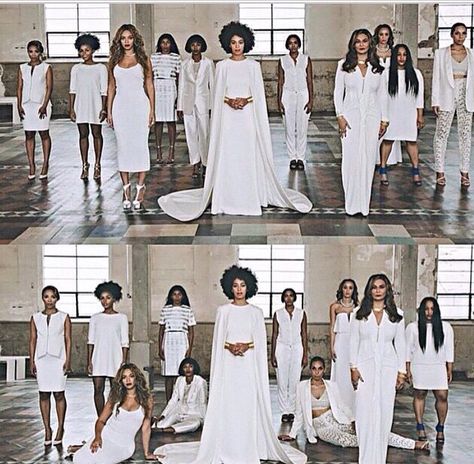 Solange's all white wedding Solange Knowles Wedding, Solange Wedding, Black Women Celebrities, All White Wedding, Solange Knowles, Wedding Pics, Family Photoshoot, All White, Kim Kardashian