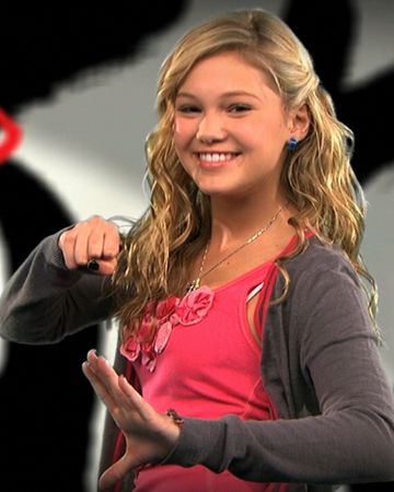 Kim Crawford, Kickin It, Clash Of The Titans, Gymnastics Team, Capture The Flag, Disney Channel Stars, Olivia Holt, Disney Friends, The Great Escape