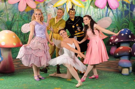 Cast of 'The Fairies' The Fairies Tv Show, Childhood Shows Costumes, Australian Nostalgia 2000s, Australian Childhood, Australian Nostalgia, Aussie Icons, Aussie Icons Costume Ideas, 2000 Kids Shows, 2000s Kids Shows