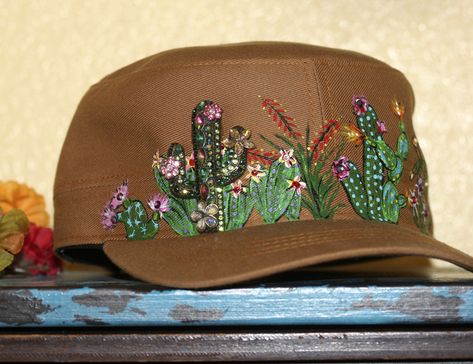 Painted Bracelets, Painting Hats, Decorated Hats, Painted Plants, Southwestern Fashion, Cactus Hat, Mountain Fashion, Embroidery Hat, Painted Purse