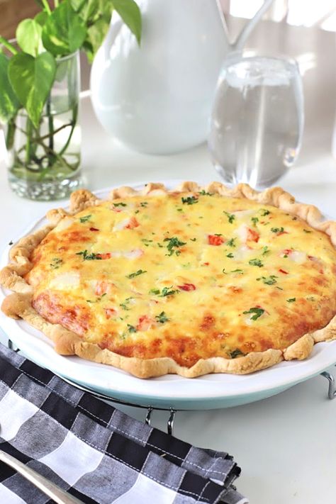 Crab Quiche | Grateful Prayer | Thankful Heart Creamy French Dressing, Brunch Recipies, Seafood Quiche, Dinner Pie, Crab Quiche, Quiche Recipes Crustless, Breakfast Savory, Egg Bakes, Dinner Pies