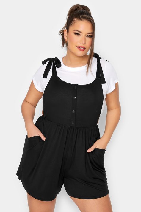 Yours Clothing Dungaree Outfits, Plus Size Summer Outfits Big Stomach, Dungaree Outfit, Short Dungarees, Dungaree Shorts, Wheelchair Fashion, Walking Outfits, Plus Size Summer Outfits, Dungarees Shorts