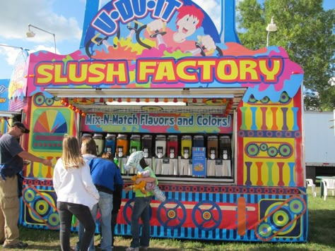 Slushy Bar Ideas, Daiquiri Bar, Pig Races, Slush Puppy, Nostalgic Candy, Yummy Ice Cream, Concession Trailer, Beaver Dam, Mobile Business